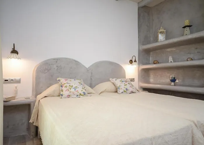 My Naxos Iii * Naxos City